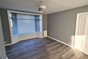 Lounge- click for photo gallery